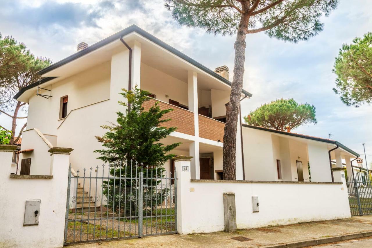Agenzia Vear - Lido Di Volano Εξωτερικό φωτογραφία